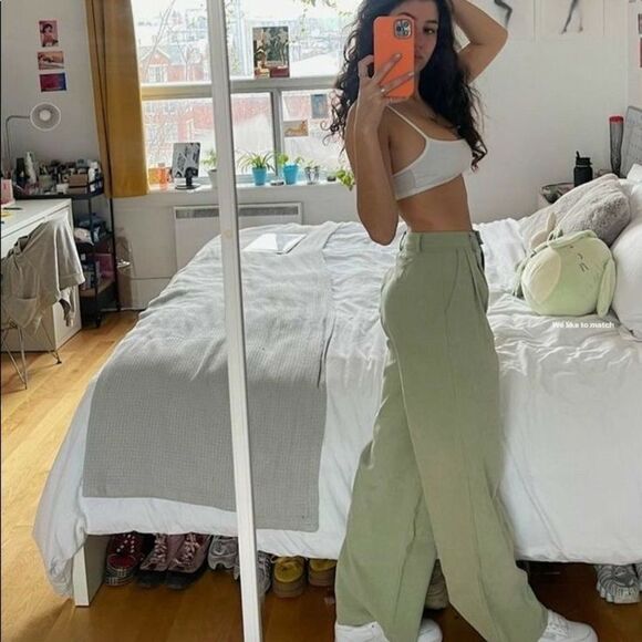 Green Slouchy Summer Pants - Picture 1 of 10